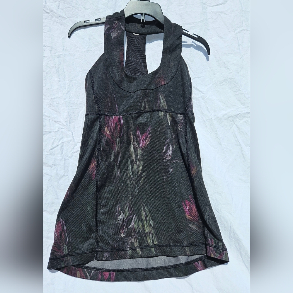 Lululemon athletic tanktop